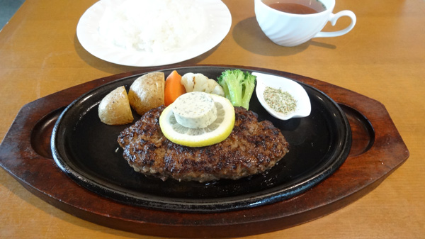 特上ハンバーグ